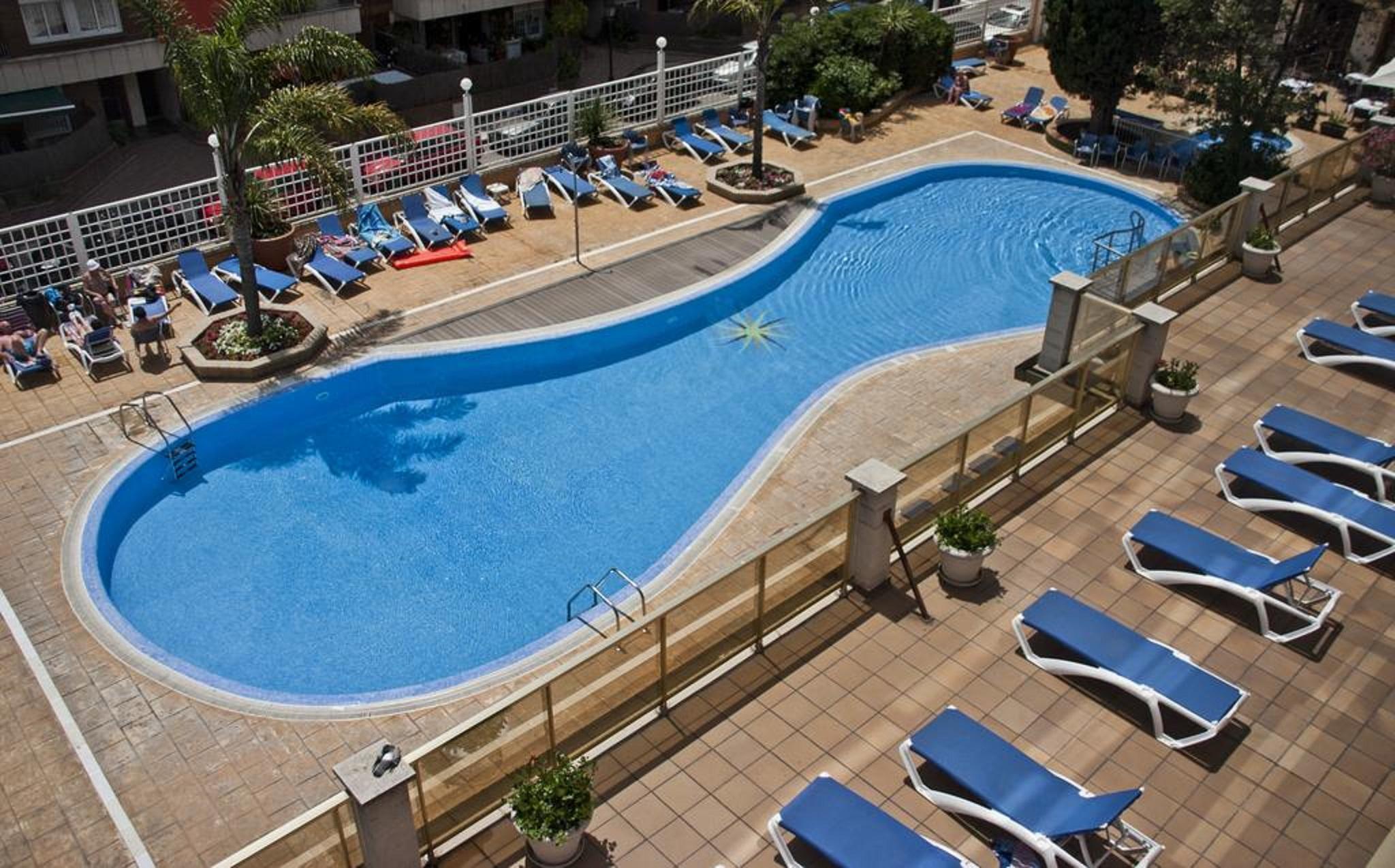 Hotel Bon Repos Calella Zewnętrze zdjęcie