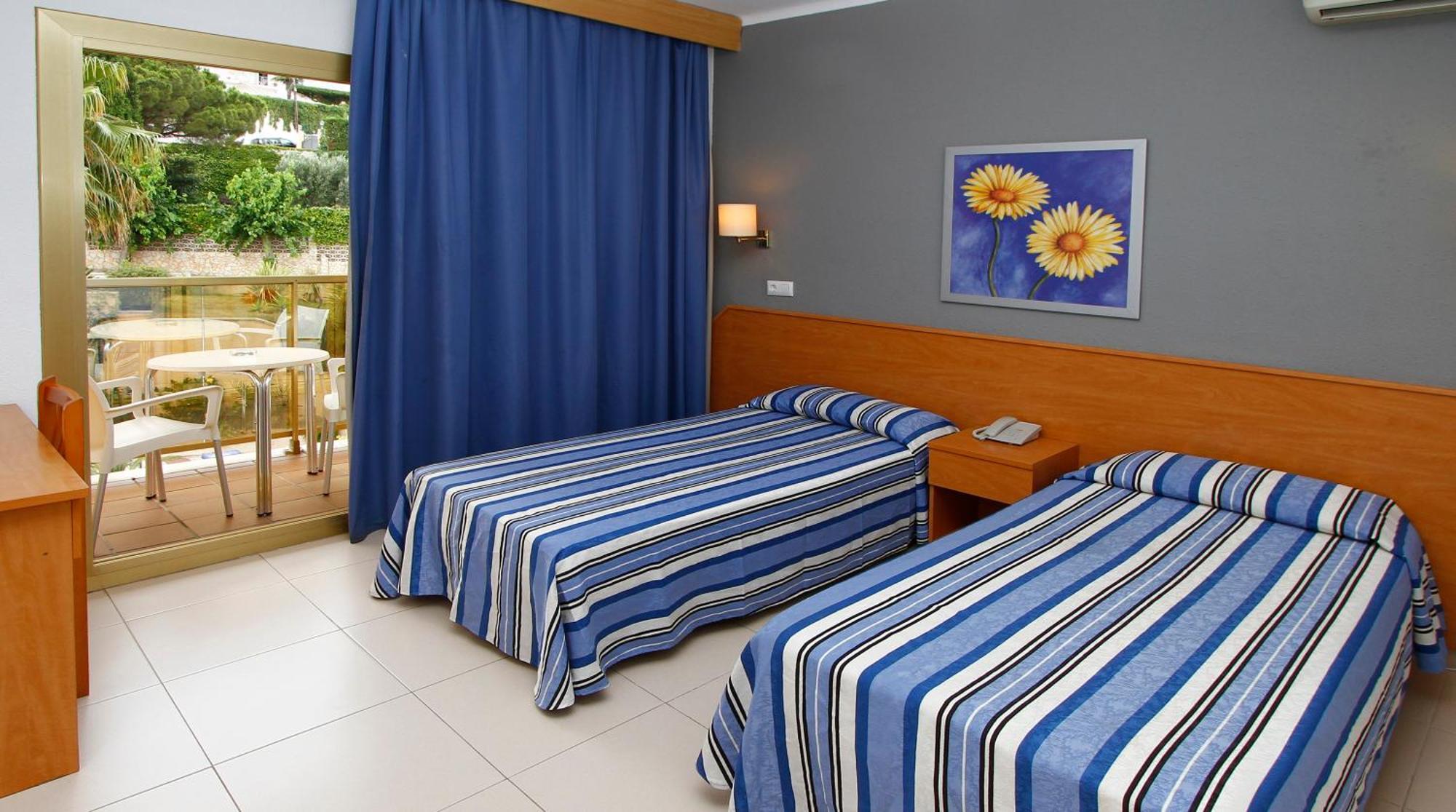 Hotel Bon Repos Calella Pokój zdjęcie