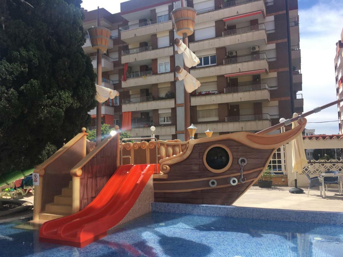 Hotel Bon Repos Calella Zewnętrze zdjęcie