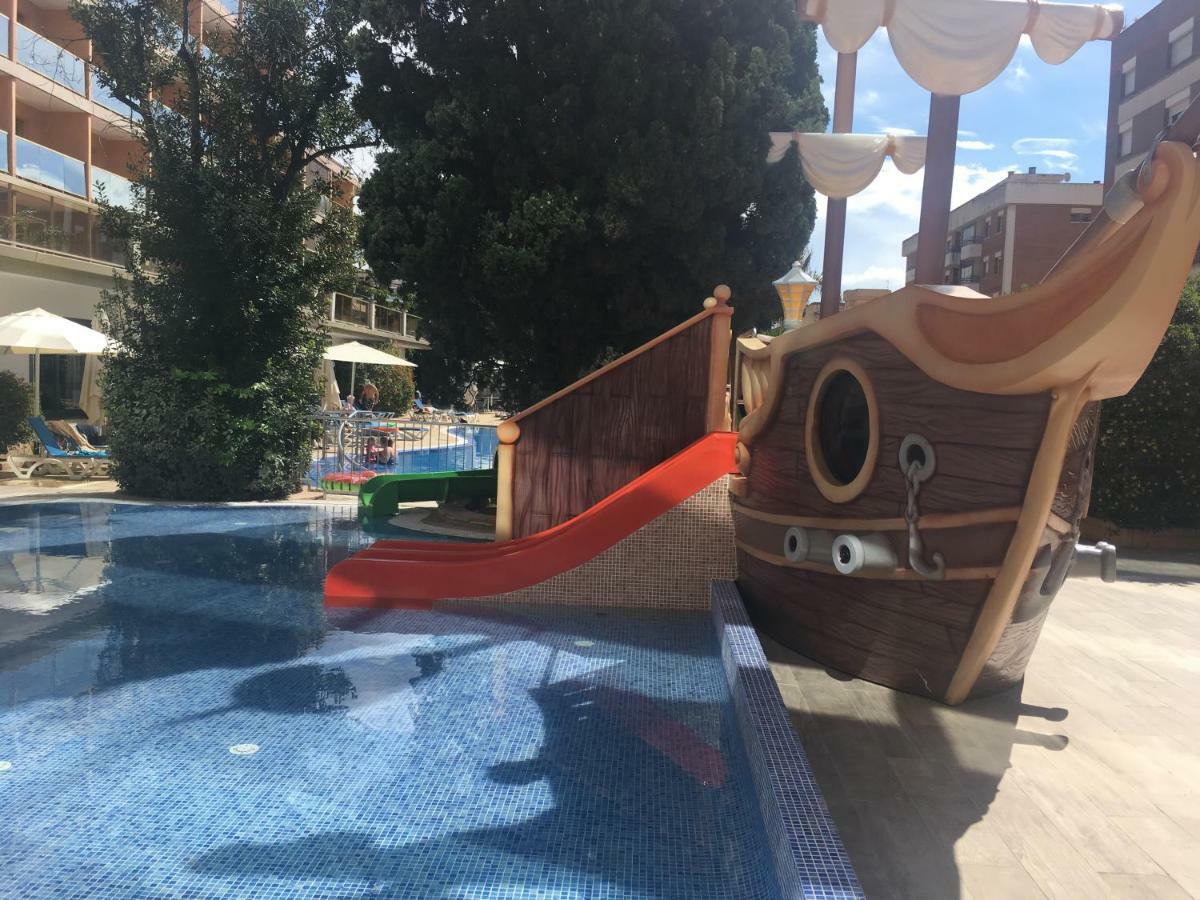 Hotel Bon Repos Calella Zewnętrze zdjęcie